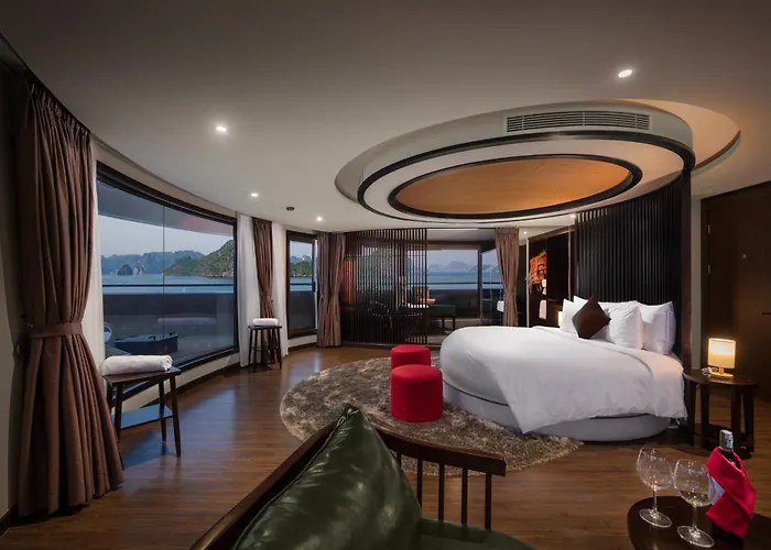 Oasis Cruise - Social 5* Hạ Long