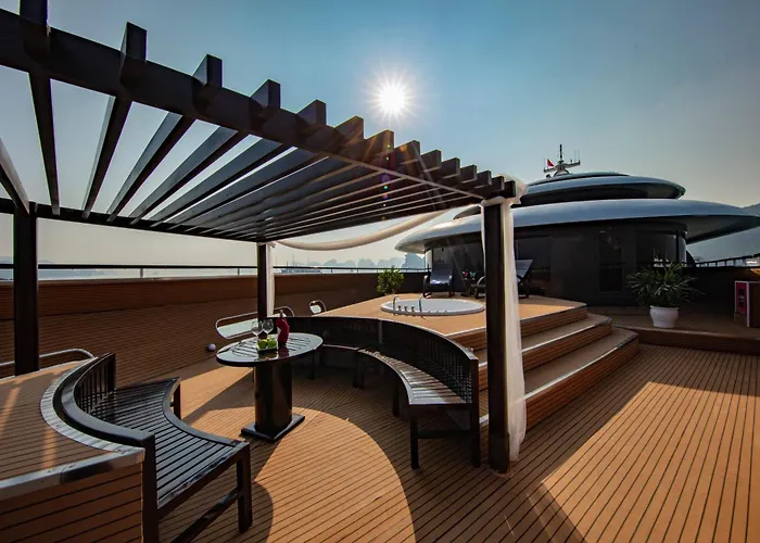 Oasis Cruise - Social  5*